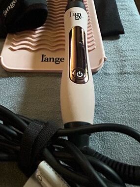 Lange White and Pink Styling Iron with Heat Mat